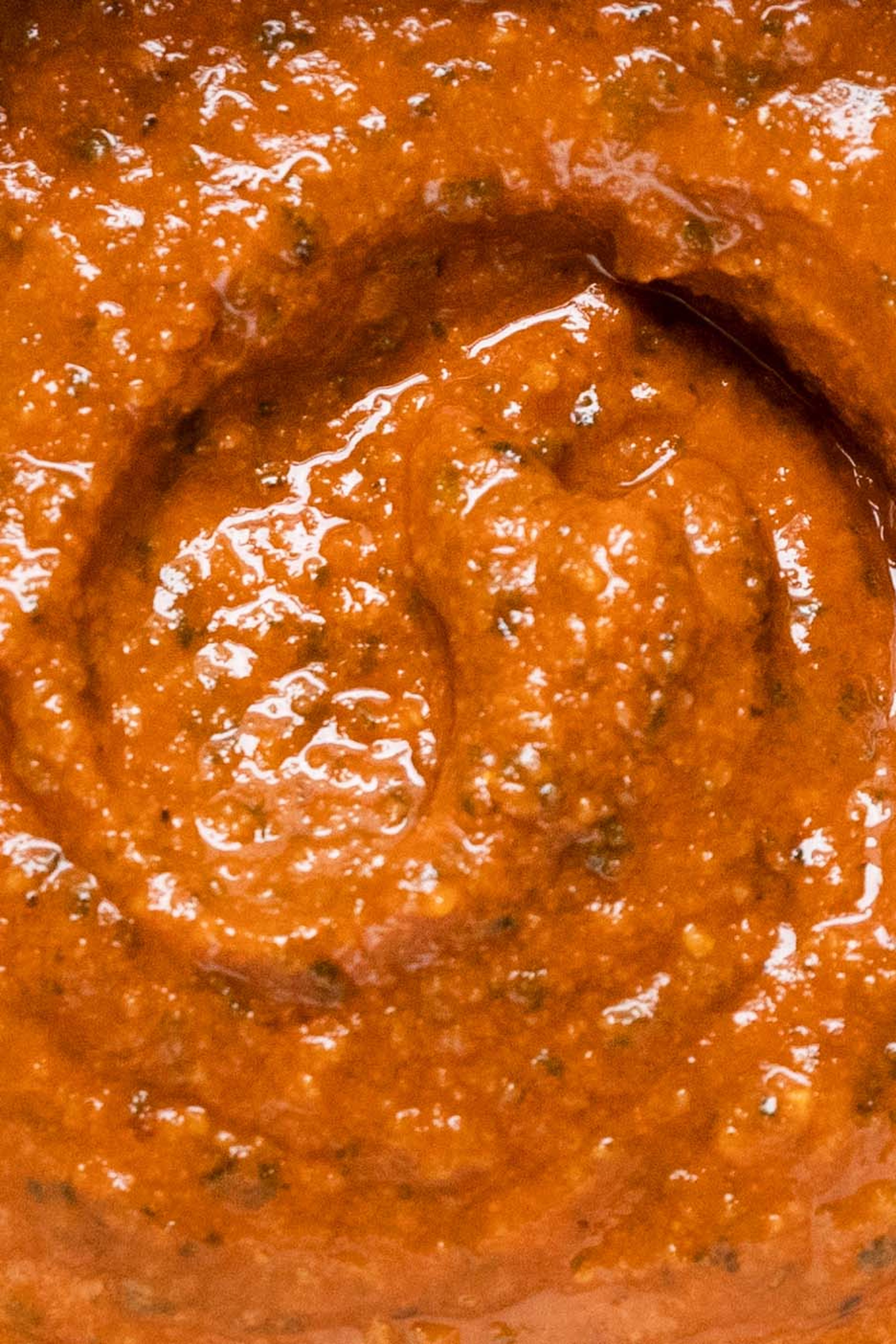 Pesto mediterraneo piccante con capperi, basilico e Grana Padano DOP