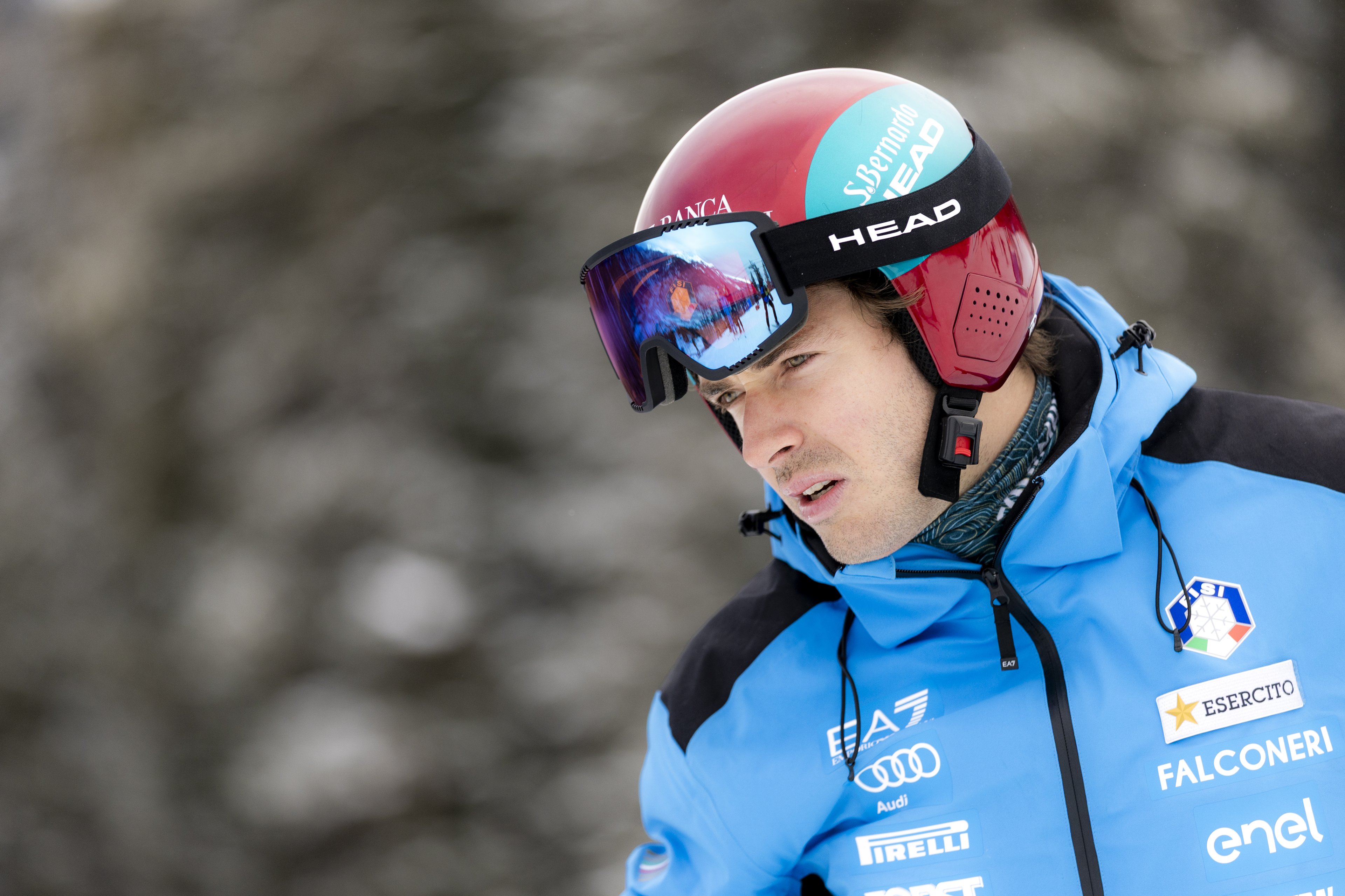 sciatore sponsorizzato san bernardo